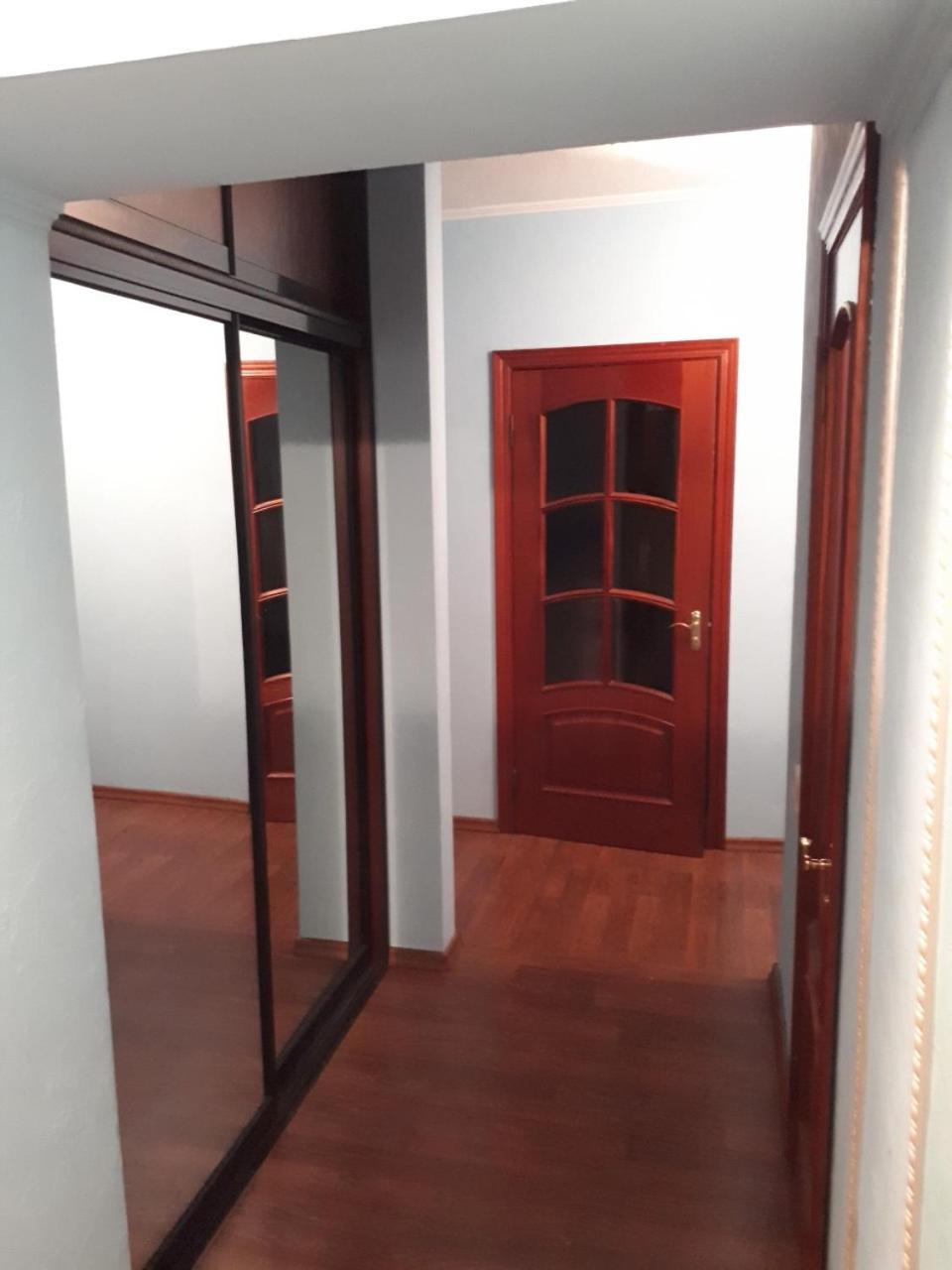 Хостел Оболонь Kiev Extérieur photo